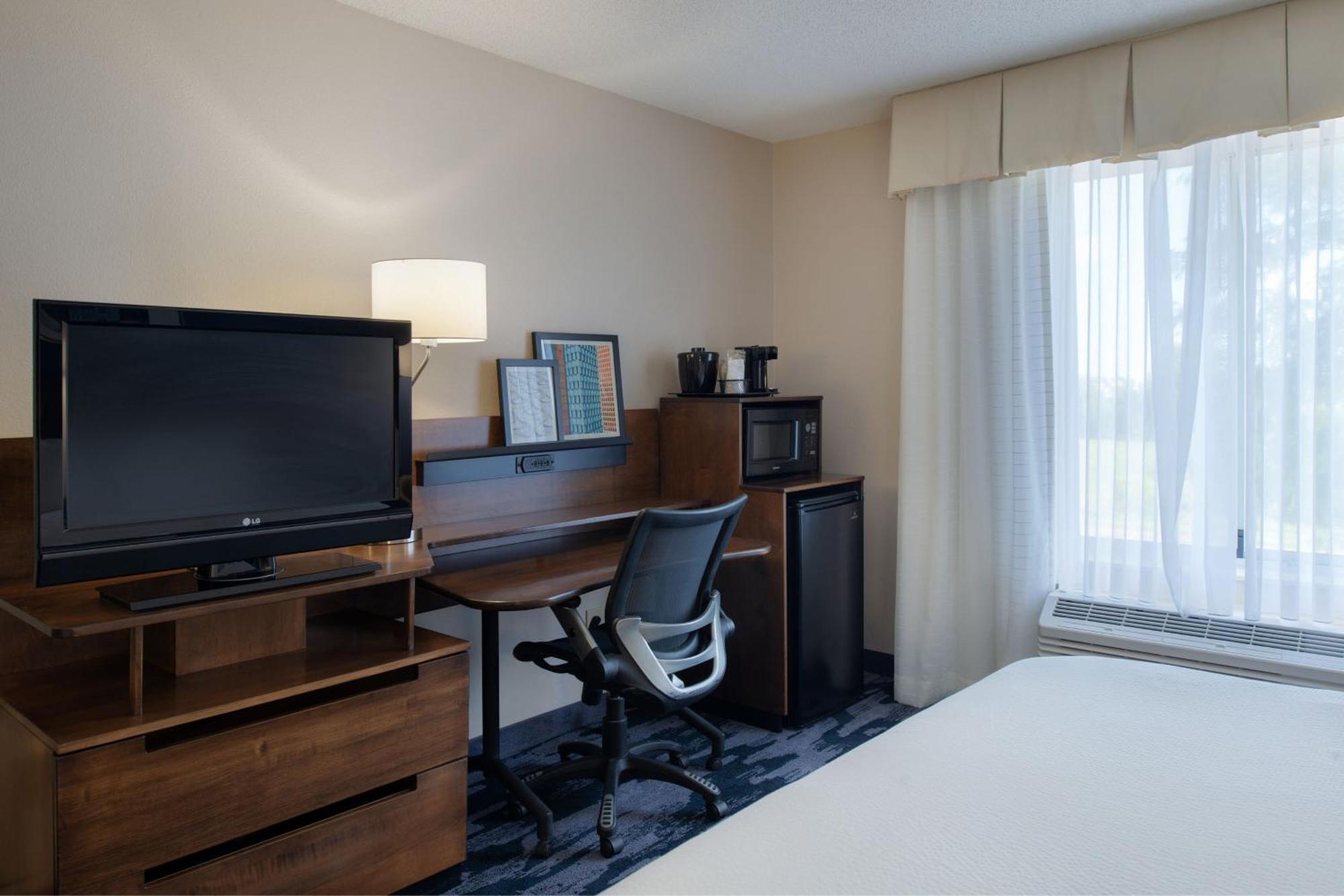 Hotel Fairfield By Marriott Troy Exterior foto